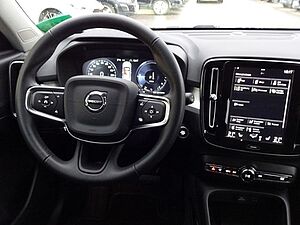 Volvo  T4 Inscription Plug-In 2WD AHK ACC Navi 18'