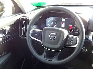 Volvo  T4 Inscription Plug-In 2WD AHK ACC PANO