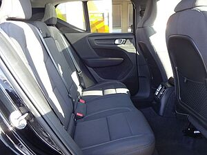 Volvo  T4 Inscription Plug-In 2WD AHK ACC PANO