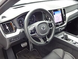 Volvo  T6 R Design Plug-In ACC HUD PANO 22' 360°