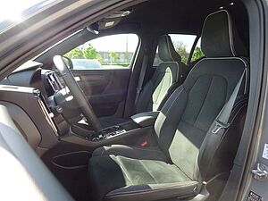 Volvo  T5 Plus Dark Plug-In ACC BLIS 360° HK 18'