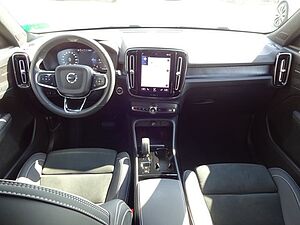 Volvo  T5 Plus Dark Plug-In ACC BLIS 360° HK 18'