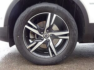 Volvo  T4 R Design 2WD ACC PANO 360° STANDHZ