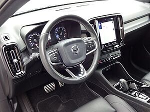 Volvo  T4 R Design 2WD ACC PANO 360° STANDHZ