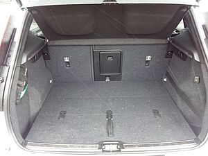 Volvo  T4 R Design 2WD ACC PANO 360° STANDHZ