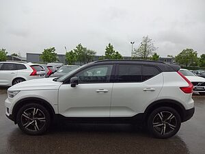 Volvo  T4 R Design 2WD ACC PANO 360° STANDHZ