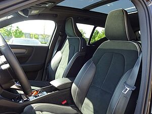 Volvo  T5 R Design Plug-In 2WD PANO Alcantara DAB