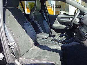 Volvo  T5 R Design Plug-In 2WD PANO Alcantara DAB