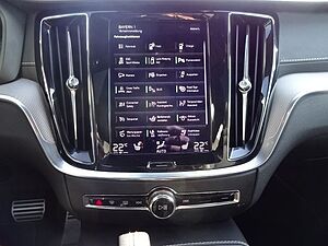 Volvo  T8 R Design Plug-In ACC 360° PANO Parkassist