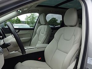 Volvo  T6 Inscription Plug-In AHK Luftfw. ACC PANO