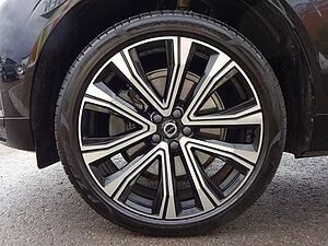 Volvo  T6 Inscription Plug-In AWD ACC B&W PANO 360