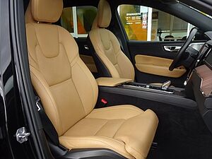 Volvo  T6 Inscription Plug-In AWD ACC B&W PANO 360