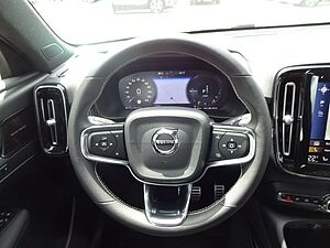 Volvo  T5 R Design Plug-In 2WD ACC BLIS 360° Navi