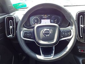 Volvo  T5 R Design Plug-In 2WD ACC PANO 360° 20'