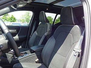 Volvo  T5 R Design Plug-In 2WD ACC PANO 360° 20'