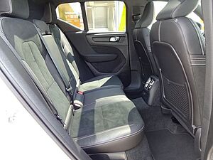 Volvo  T5 R Design Plug-In 2WD ACC PANO 360° 20'