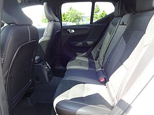 Volvo  T5 R Design Plug-In 2WD ACC PANO 360° 20'