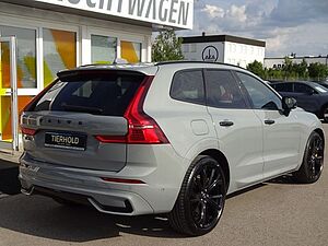 Volvo  B4 Ultimate Dark Luftfw Standhz HUD Pano HK