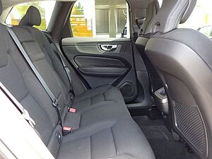 Volvo  B5 Momentum Pro AHK Standhzg ACC Google