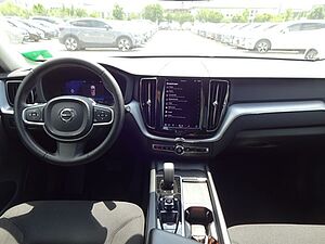 Volvo  B5 Momentum Pro AHK Standhzg ACC Google