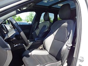 Volvo  T8 R Design Plug-In Luftfw ACC HUD PANO 360