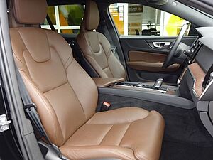 Volvo  PRO B4 AWD AT Leder-braun