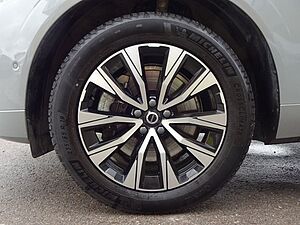 Volvo  B4 Plus Dark AWD ACC PANO BLIS 360°