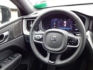 Volvo  B4 Plus Dark AWD ACC PANO BLIS 360°
