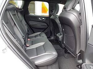 Volvo  B4 Plus Dark AWD ACC PANO BLIS 360°