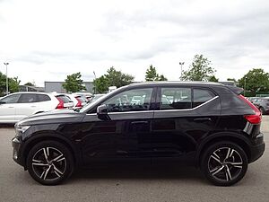 Volvo  T4 Core Plug-In 2WD Navi Kamera Tempomat