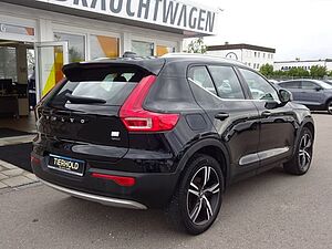 Volvo  T4 Core Plug-In 2WD Navi Kamera Tempomat