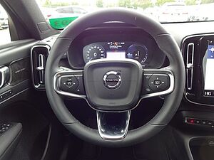 Volvo  T5 Plus Dark Plug-In 2WD ACC BLIS HK 360°