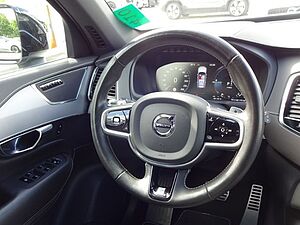 Volvo  T8 R Design Plug-In AWD AHK ACC 7Sitze 360