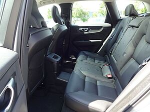 Volvo  T6 Inscription Plug-In AHK Google ACC Pano