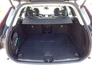 Volvo  T6 Inscription Plug-In AHK Google ACC Pano