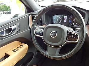 Volvo  B5 Inscription AWD AHK ACC Standhzg. BLIS