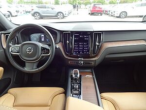 Volvo  B5 Inscription AWD AHK ACC Standhzg. BLIS