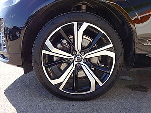 Volvo  T6 R Design Plug-In AWD ACC PANO Google 360