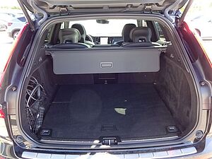 Volvo  T6 R Design Plug-In AWD ACC PANO Google 360