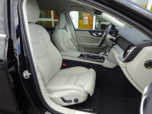 Volvo  T6 Plus Bright Plug-In AWD AHK Leder weiß