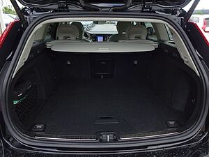 Volvo  T6 Plus Bright Plug-In AWD AHK Leder weiß