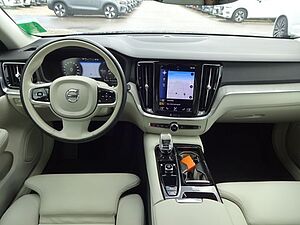 Volvo  T6 Plus Bright Plug-In AWD AHK Leder weiß