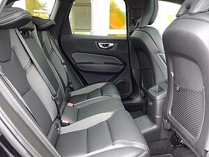 Volvo  T6 R Design Plug-In AHK ACC PANO HUD Google