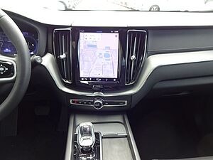 Volvo  B5 Ultimate Dark AWD 360° Head Up Pano ACC