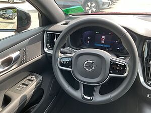 Volvo  T6 Plus Dark Plug-In AWD AHK Kamera Google