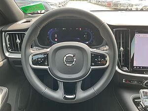 Volvo  T6 Plus Dark Plug-In AWD AHK Kamera Google