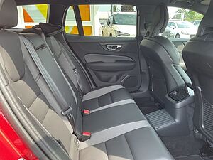 Volvo  T6 Plus Dark Plug-In AWD AHK Kamera Google