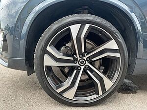 Volvo  B5 Plus Dark AWD AHK 7 Sitze BLIS  360°