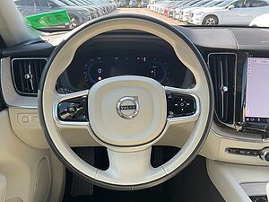 Volvo  T6 Inscription Plug-In AWD AHK ACC 360°