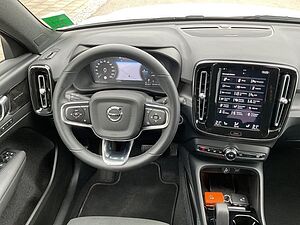 Volvo  T5 Plus Dark Plug-In 2WD AHK ACC 360°